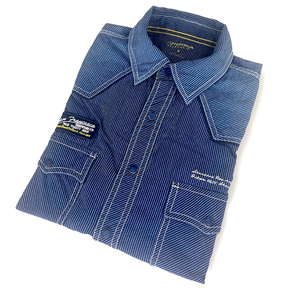 Arizona Jeans Blue Pinstripe Casual Short Sleeve Shirt